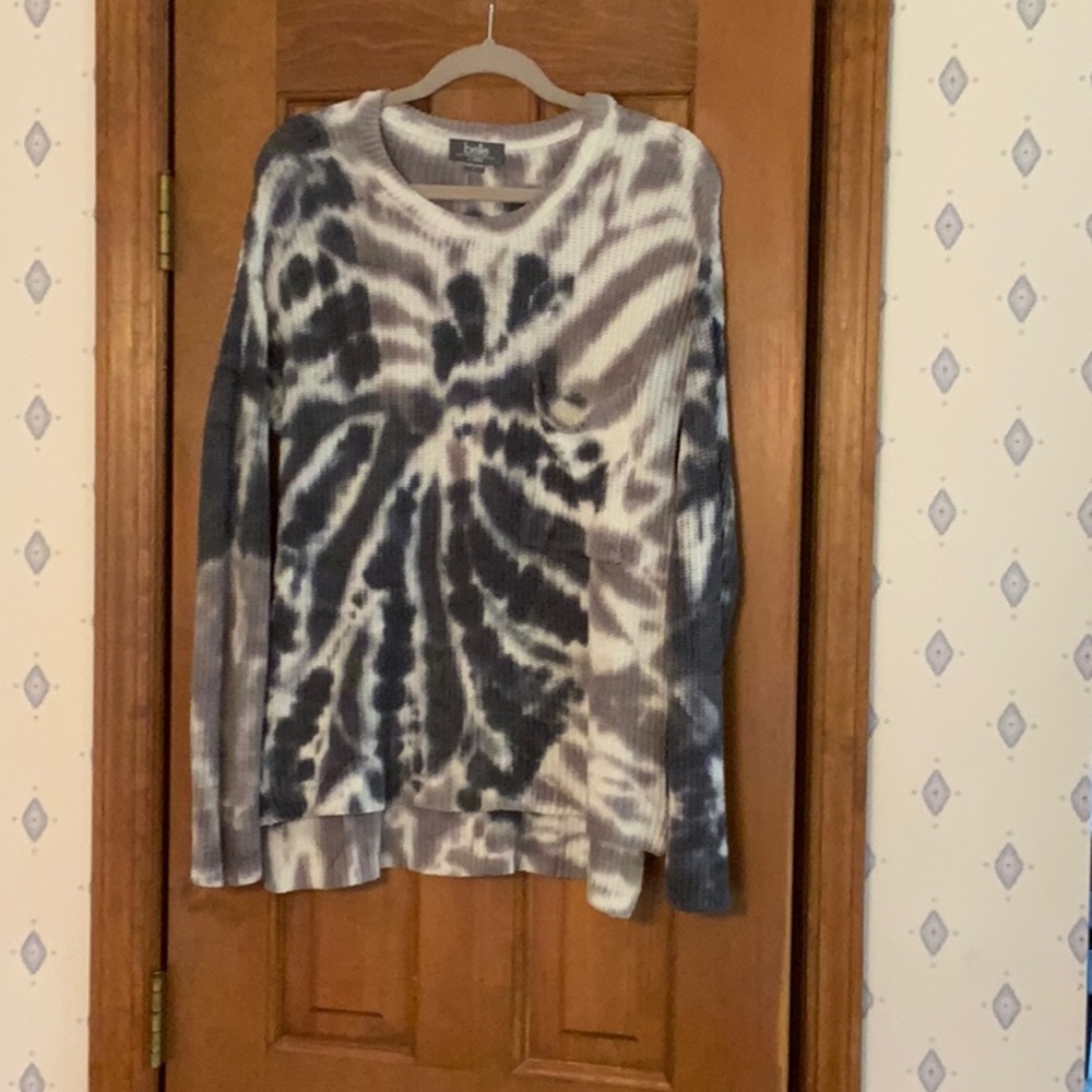 Tie-Dye Long Sleeve Sweater